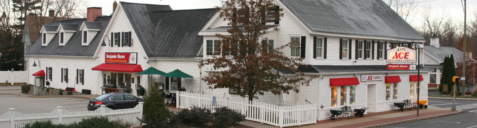 Katz ACE Hardware storefront